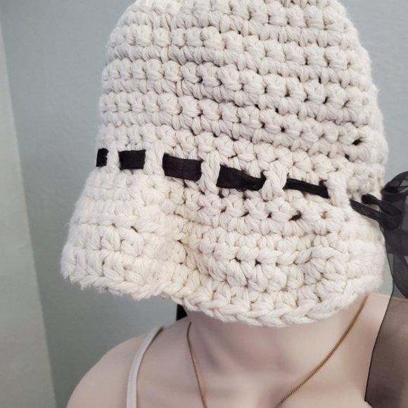 White Knit Hat with Ribbon Loops - Picture 3 of 3